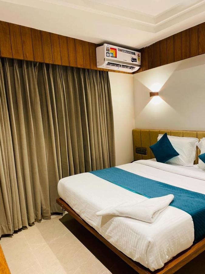 Hotel Emora Tree Mysore Exterior foto